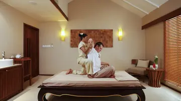Centara Ras Fushi Resort & Spa Maldives