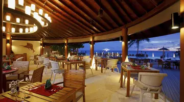 Centara Ras Fushi Resort & Spa Maldives