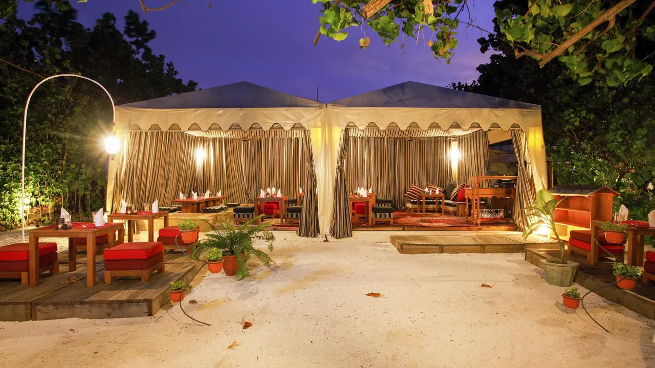 Centara Ras Fushi Resort & Spa Maldives