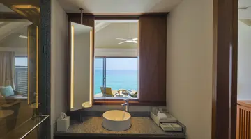 Centara Ras Fushi Resort & Spa Maldives
