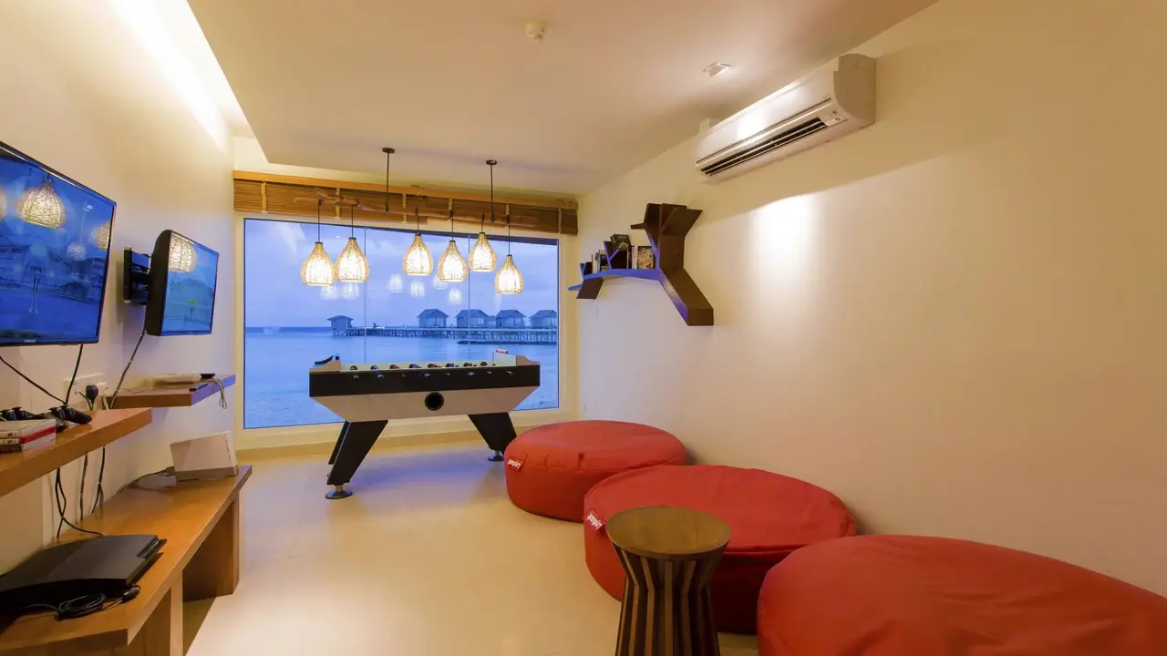 Centara Ras Fushi Resort & Spa Maldives