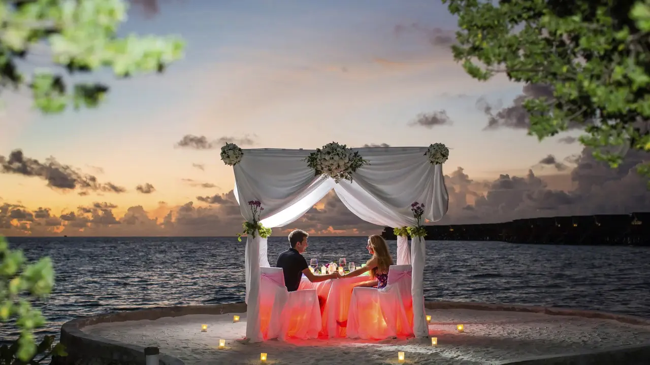 Centara Ras Fushi Resort & Spa Maldives