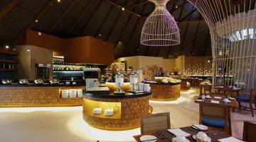 Centara Ras Fushi Resort & Spa Maldives