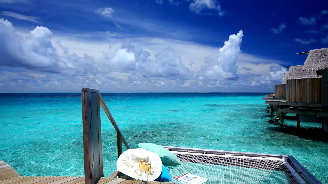 Centara Ras Fushi Resort & Spa Maldives