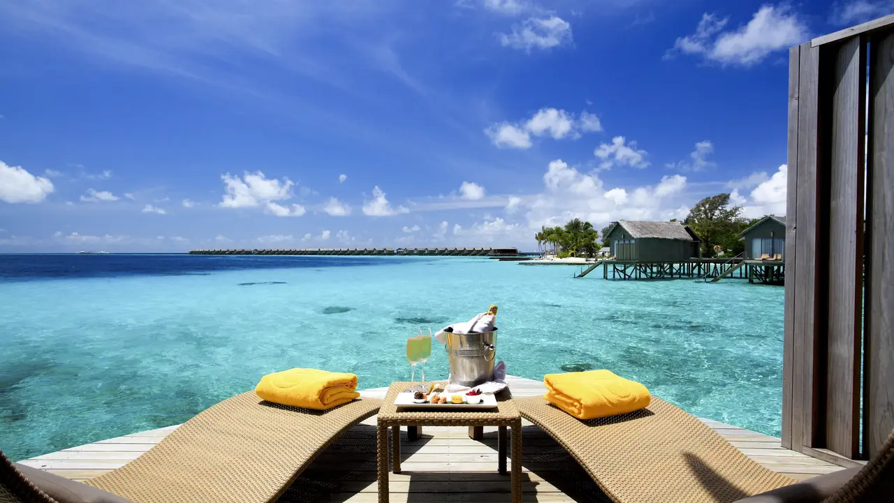 Centara Ras Fushi Resort & Spa Maldives