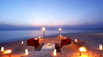 Centara Ras Fushi Resort & Spa Maldives