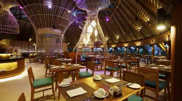 Centara Ras Fushi Resort & Spa