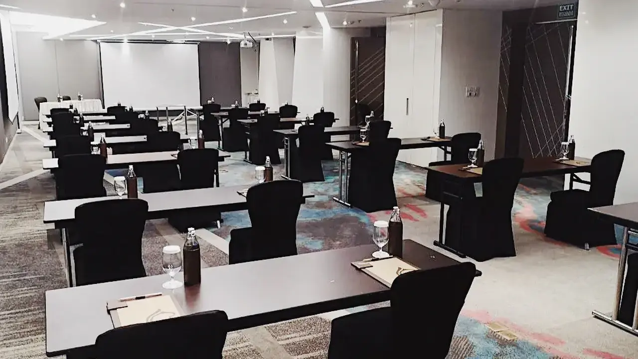 CENTARA WATERGATE PAVILLION HOTEL BANGKOK