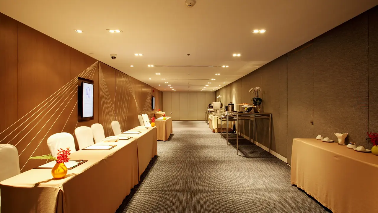 CENTARA WATERGATE PAVILLION HOTEL BANGKOK