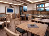 Central Hotel & Apart