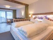 Central Hotel & Apart