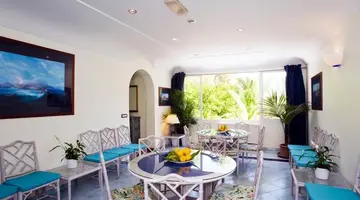 Central Park Hotel