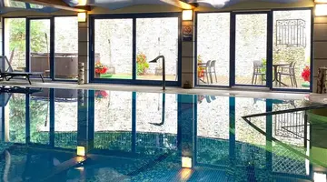 Centuria Hotel & Natural Spa