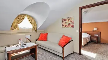 Centuria Hotel & Natural Spa