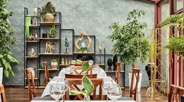 Centuria Hotel & Natural Spa