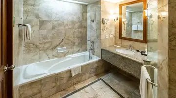 Century Park Hotel