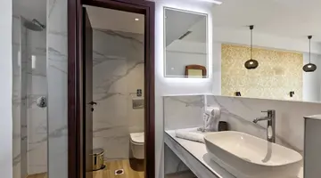 CEPU Orient Hotel