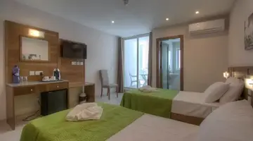 Cerviola Hotel