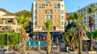 Cettia Beach Hotel