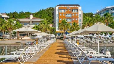 Cettia Beach Hotel