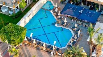 Cettia Beach Hotel