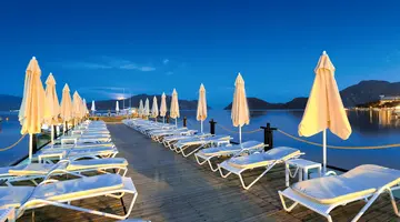 Cettia Beach Hotel