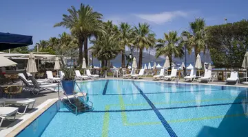 Cettia Beach Resort Hotel
