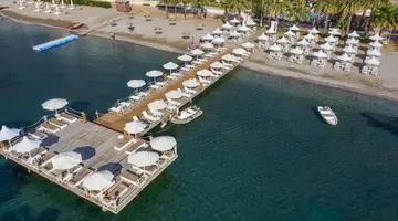 Cettia Beach Resort Hotel