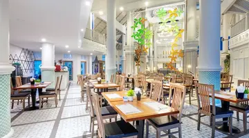 CHA DA THAI VILLAGE RESORT