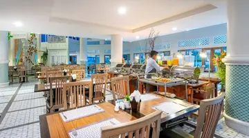 CHA DA THAI VILLAGE RESORT