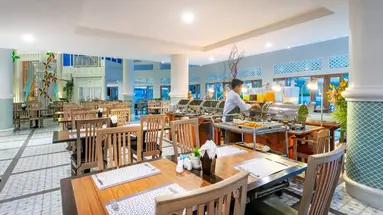 CHA DA THAI VILLAGE RESORT