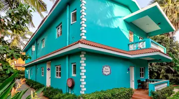 Chalston Beach Resort