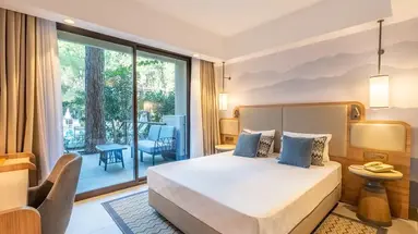 CHAMPION HOLIDAY VILLAGE