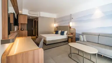 CHAMPION HOLIDAY VILLAGE