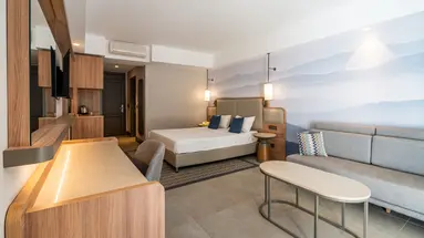 CHAMPION HOLIDAY VILLAGE