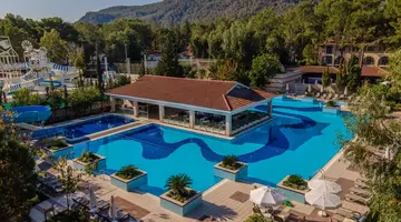 CHAMPION HOLIDAY VILLAGE