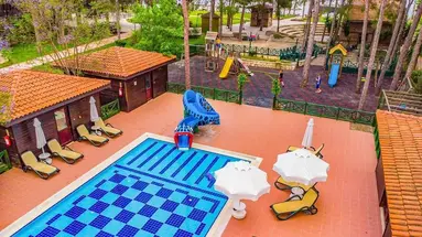 CHAMPION HOLIDAY VILLAGE