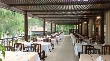 CHAMPION HOLIDAY VILLAGE