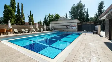 CHAMPION HOLIDAY VILLAGE