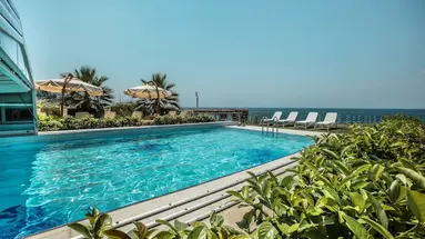 Charisma De Luxe Hotel