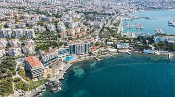 CHARISMA DE LUXE HOTEL