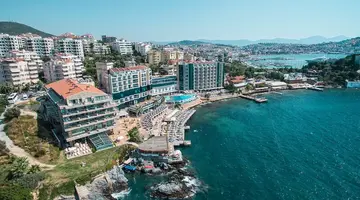 Charisma Deluxe Hotel