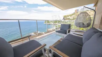 Charisma Deluxe Hotel
