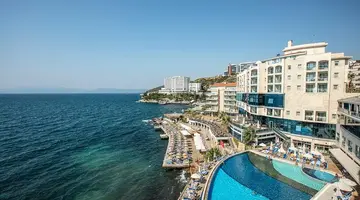 Charisma Deluxe Hotel