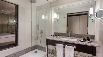 Charisma Deluxe Hotel