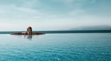 Charisma Deluxe