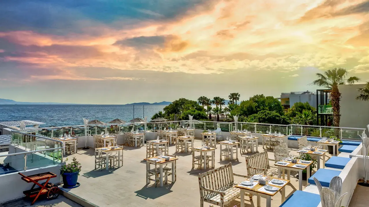 Charm Beach Hotel