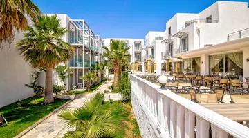 Charm Beach Hotel