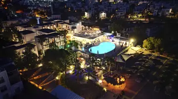 CHARM BEACH HOTEL