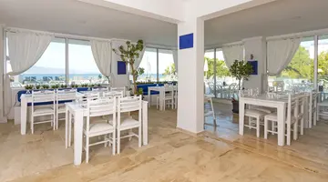 CHARM BEACH HOTEL
